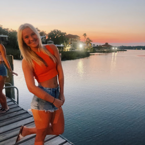 Meet your Posher, Georgia - Picture 1 of 1